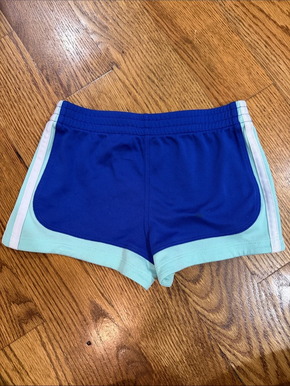 Girl’s Adidas Shorts. Size 3T. Excellent Condition. Purple and Mint Color.